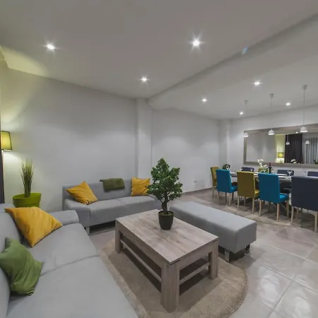 Luxury 3 With Private Pool, Jacuzzi And Gym By The On Ciovo - Okrug Donji * تروغير