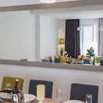 Luxury 3 With Private Pool, Jacuzzi And Gym By The On Ciovo - Okrug Donji Vila