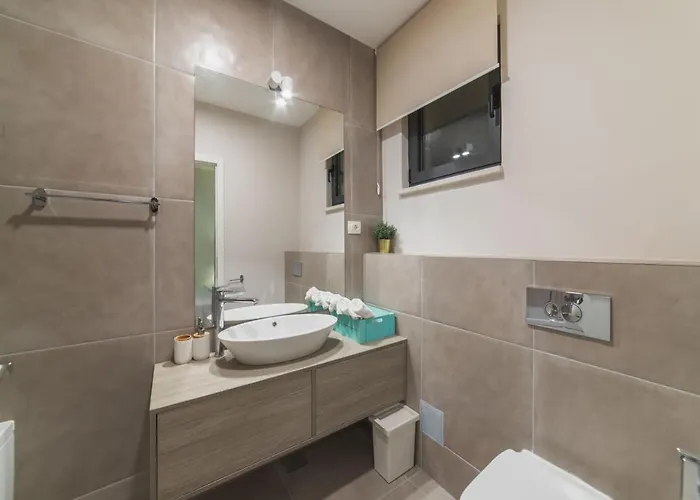 Villa Luxury 3 With Private Pool, Jacuzzi And Gym By The On Ciovo - Okrug Donji Trogir