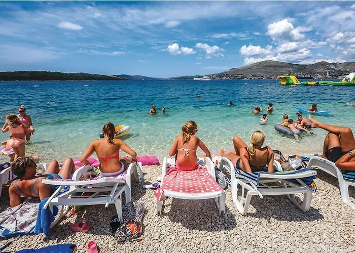 Luxury 3 With Private Pool, Jacuzzi And Gym By The On Ciovo - Okrug Donji Willa *